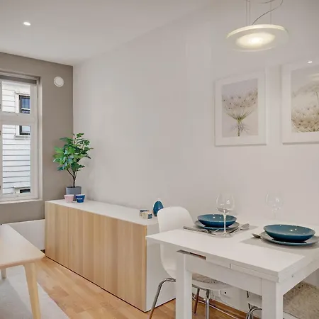 Roomsly - Modern Duplex, 5 Min To Bryggen Apartment